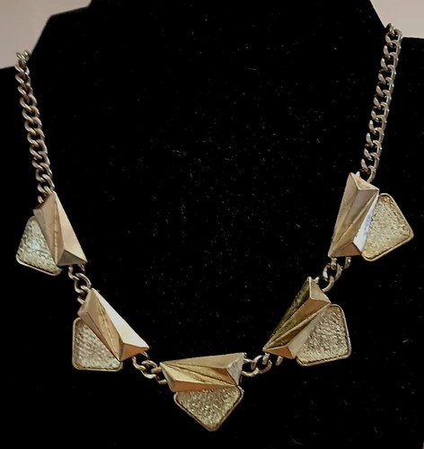 Spring Street- New Gold Tone Chain Necklace Triangle Geometric Shaped - Picture 2 of 6