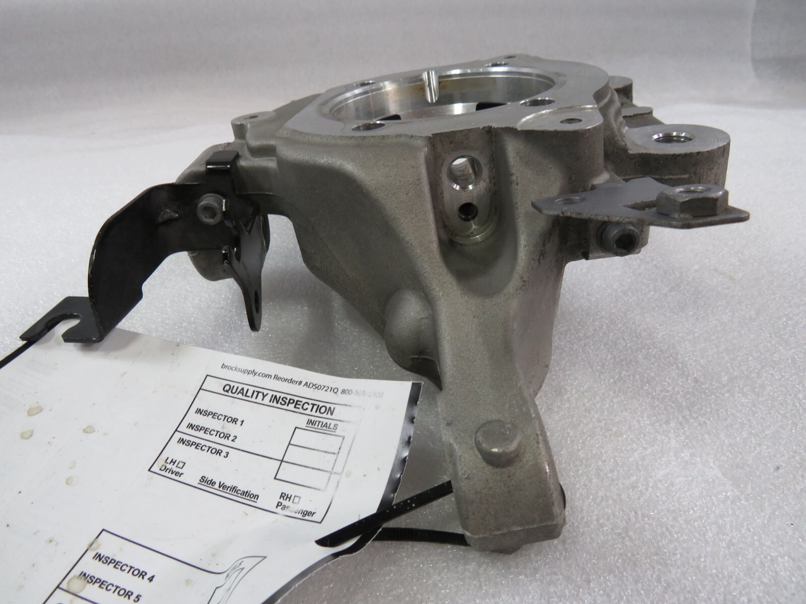 Maserati Quattroporte, Ghibli, RH, Right Rear Knuckle/Stub, Used, P/N 670006803