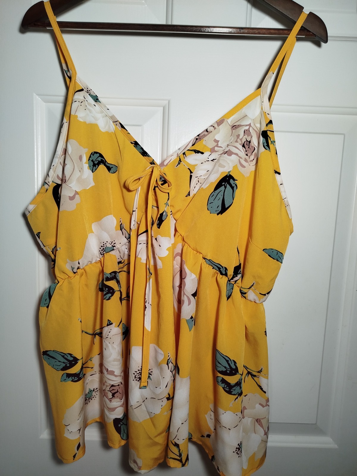 Tank Top Size 3XL Yellow Gray Floral Spaghetti Strap Ruffle Hem Cami Womens-image