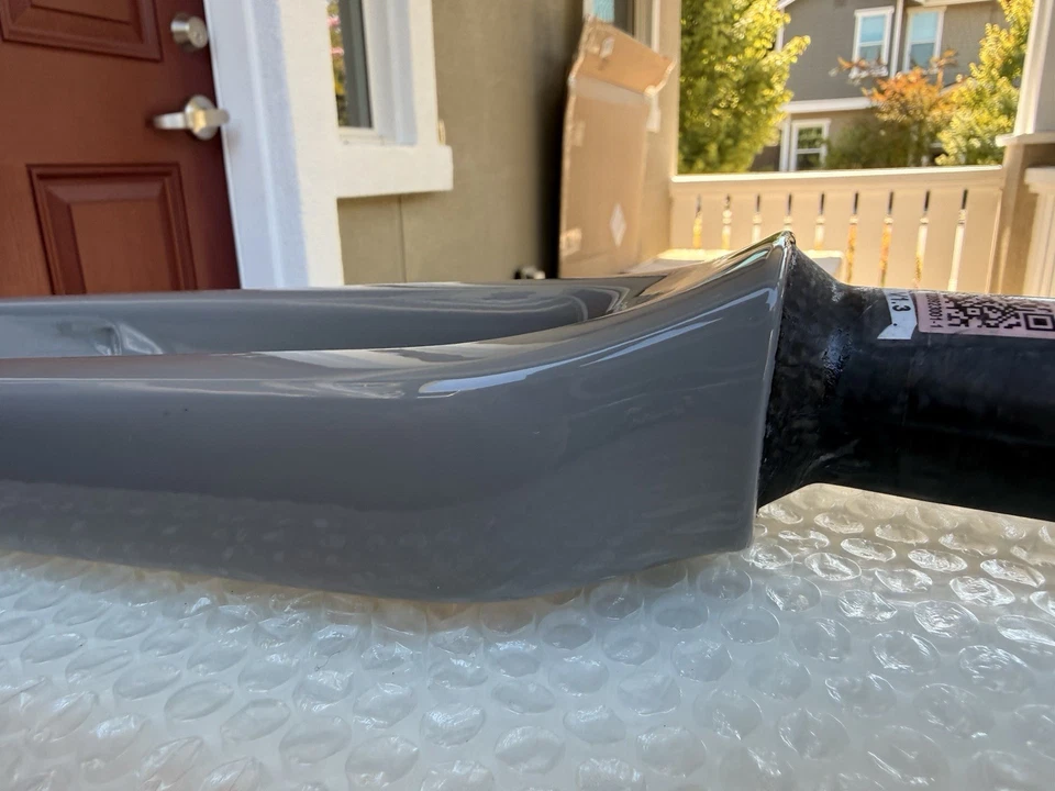 Canyon Ultimate/Endurace Carbon Disc Fork 12x100 Thru Axle Color Grey New - Image 4 of 4