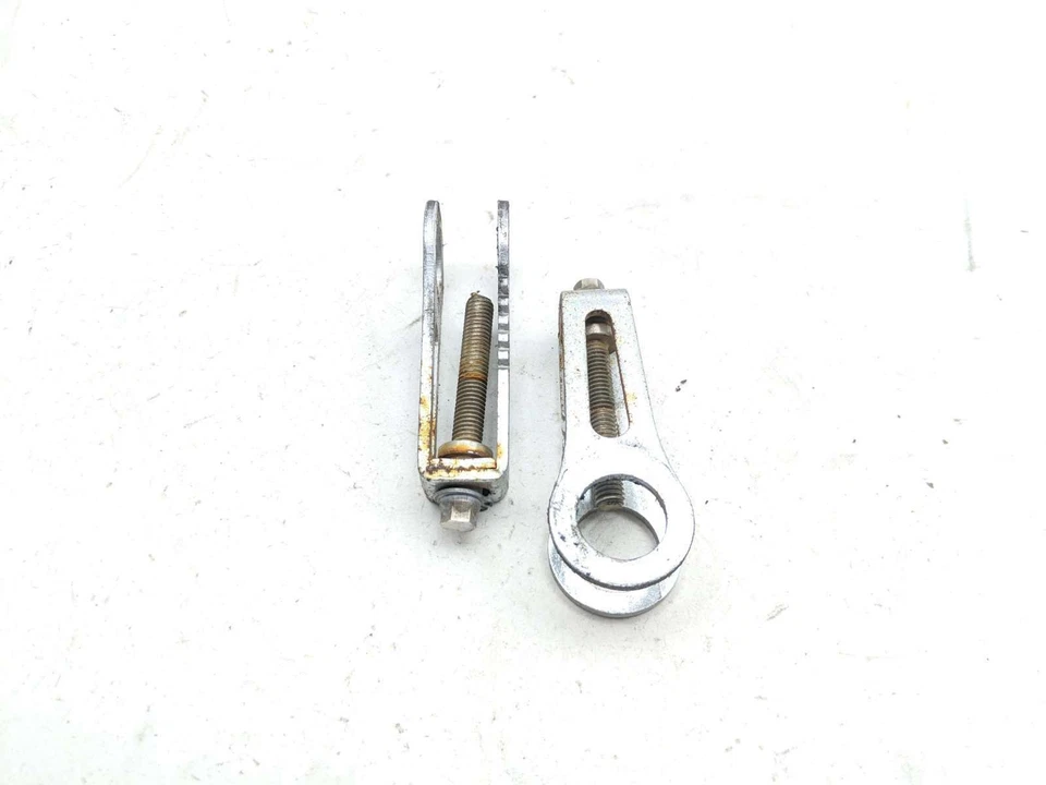 Ajustadores de eje de rueda trasera Triumph America 2002-2015 Foto 2 de 4