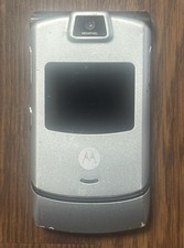 Motorola RAZR V3m Silver Flip Phone Verizon RARE FIND