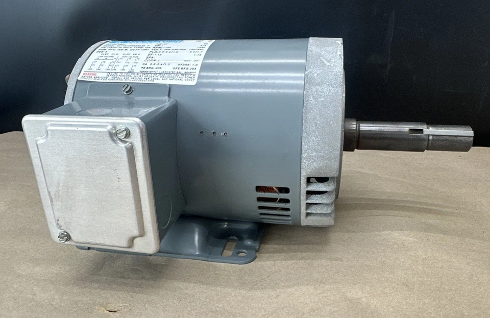 Marathon Electric M301 Electric Motor 6C-143TTDR5336 AB P 1HP 208-230/460V 🇺🇸 - Image 3 of 4