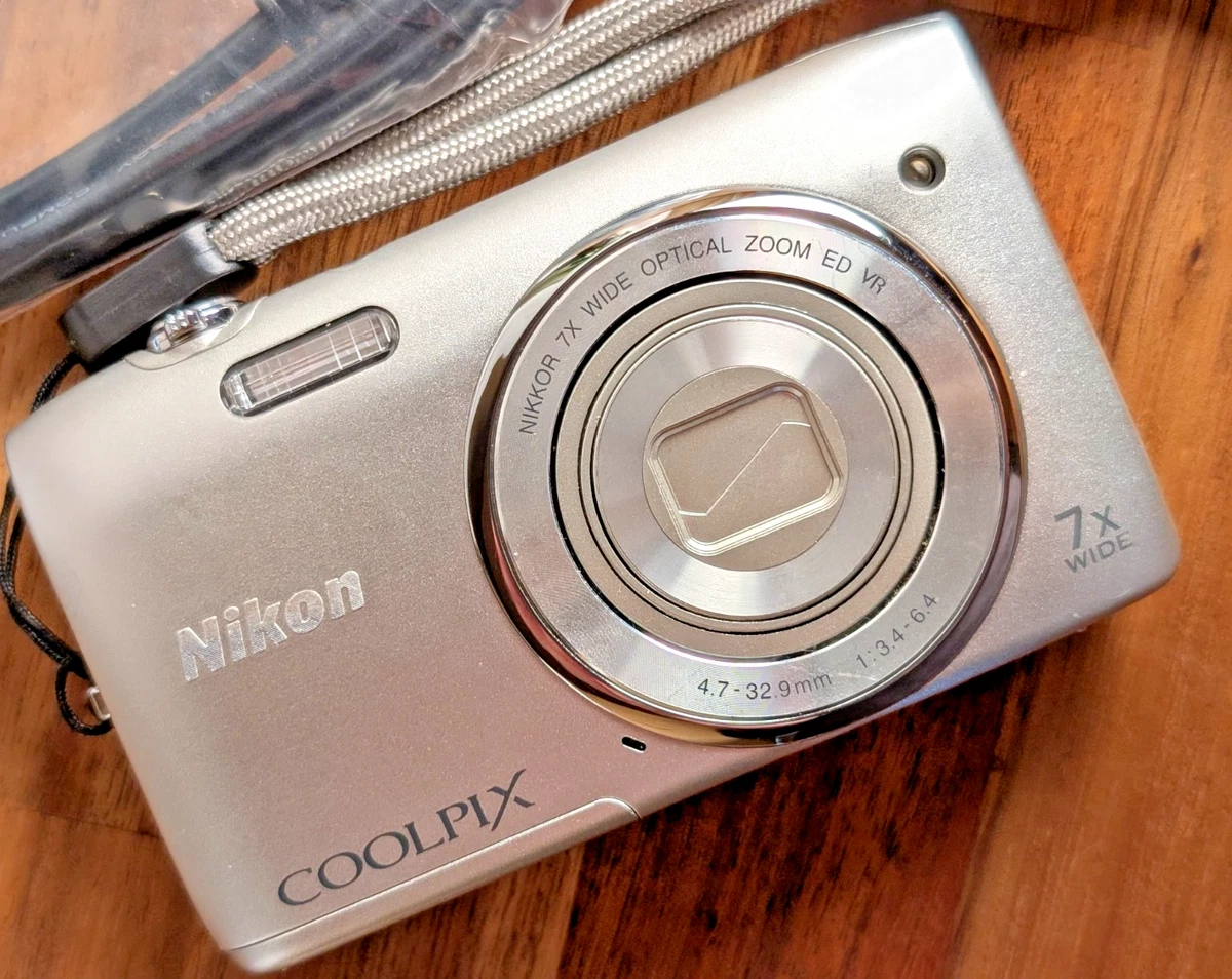 Preços baixos em Câmeras digitais Nikon Coolpix 3500 | eBay