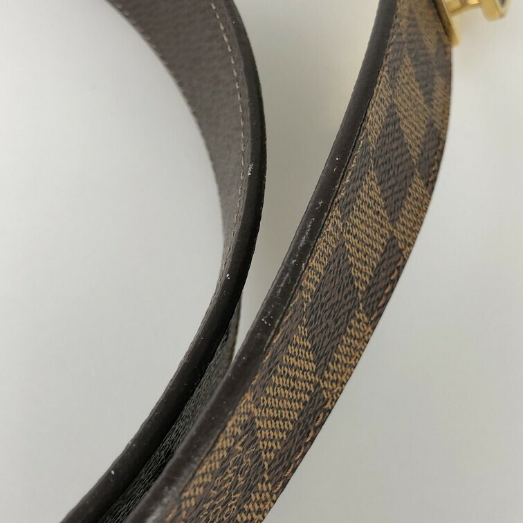 Authentic Louis Vuitton Belt Santure en Venture Damier M9677 Authentic Louis Vuitton Belt Santure en Venture Damier M9677