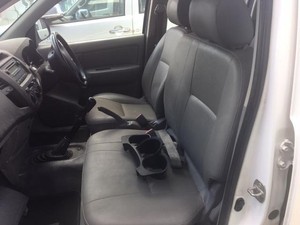 Toyota Hilux Front Seat Lh 3 4 Bench Seat Vinyl 03 05 06 11 05