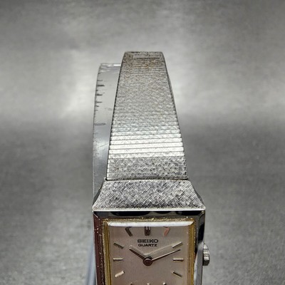 RARE Seiko Delíca Silver Rectangular Automatic Women’s Watch SEIKO Ladies Watch Rectangular Silver Dial with Crystals  main image 2