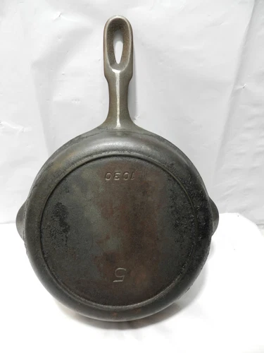VTG Griswold Iron Mountain #5 1030 Cast Iron Skillet Heat Ring Double Pour  Z90S