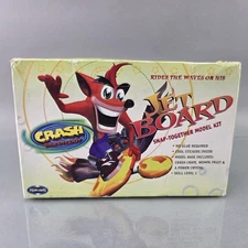Polar Lights Crash Bandicoot Jet Board Snap Model Kit 6026 Video Game OPEN BOX