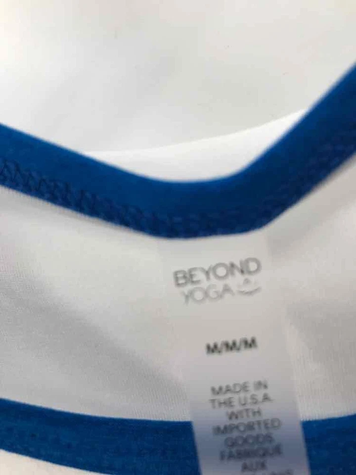Pre-Owned Beyond Yoga White Size Medium Athletic Tee - Image 3 of 3