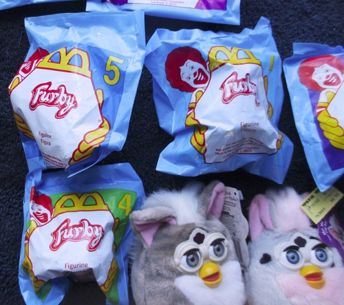 11 FURBYS 3 Furby Buddies 1999 / 8 McDonald FURBYS #4-5, 7-8 / 4 sealed bags NEW - Picture 5 of 5