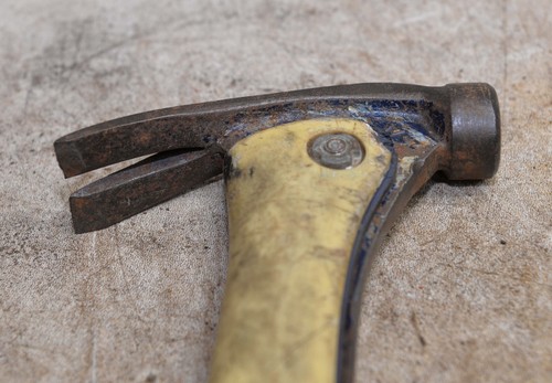 Rare first generation Estwing 17 oz USA weight forward hammer grip handle H8 - Picture 2 of 10