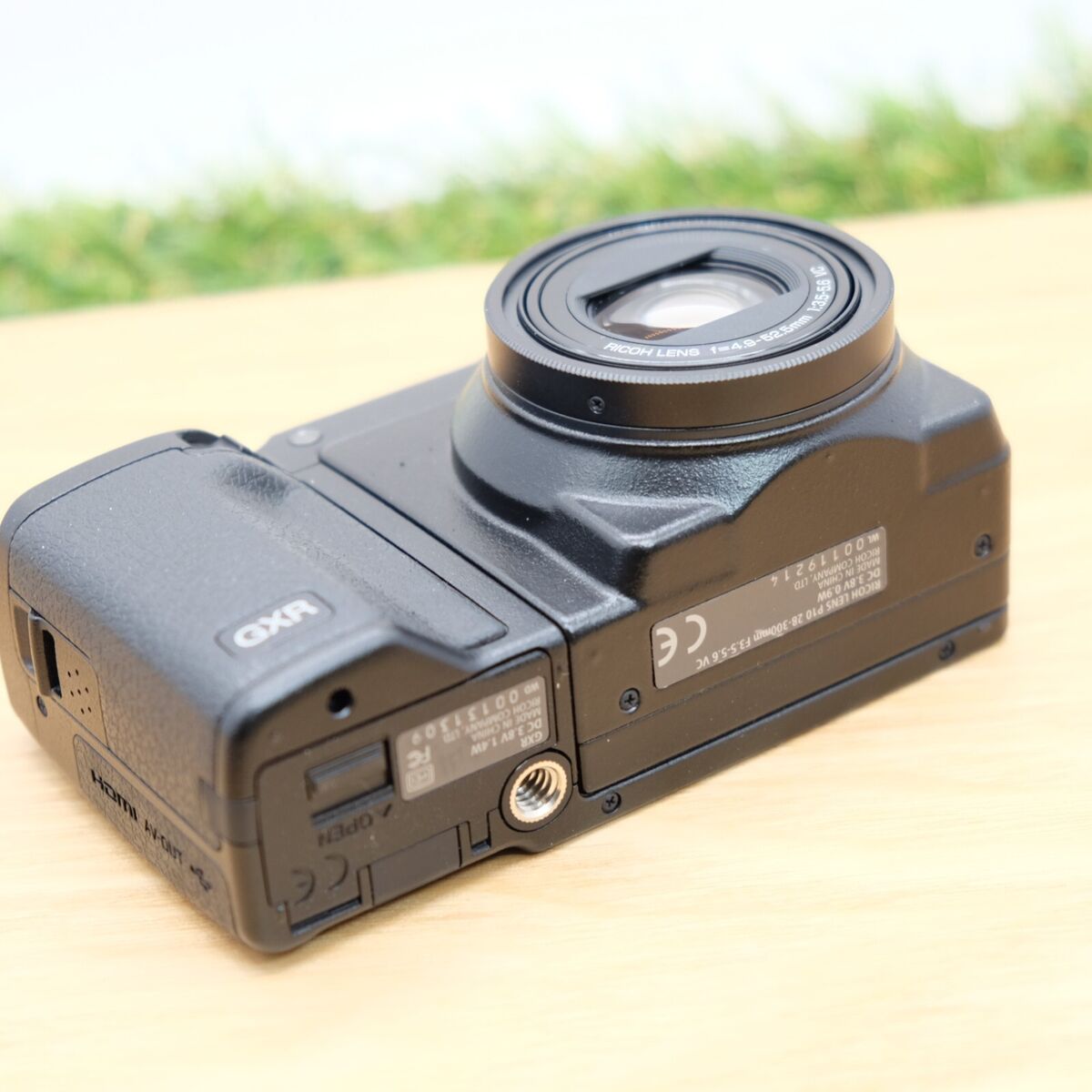 Ricoh GXR Digital Camera Black Body + P10 Lens Kit W/ Box Ricoh GXR Digital Camera Black Body + P10 Lens Kit W/ Box