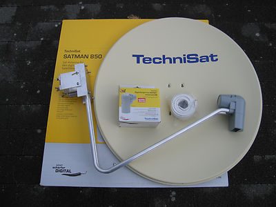 TechniSat SATMAN 850 Plus, 6085/8980,mit UNYSAT Quattro-Switch-LNB, beige, neu