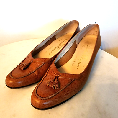 Chaussures Ferragamo Pour Femme - Pointure US 5.5 - Plateforme Verte En Cuir - Occasion