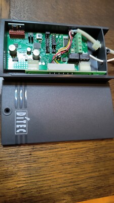 Ditec Entrematic BIXR2 - 2-Kanal-Empfänger, Steckversion 433,92 MHz mit Gehäuse