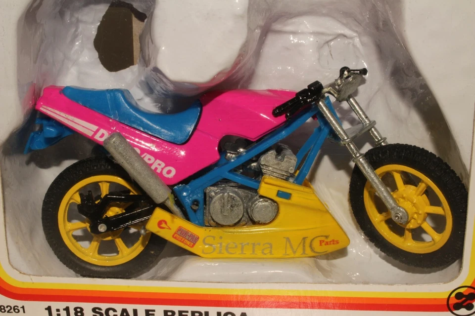 Motocicleta Zee Toys Drag Pro escala 1:18 con caja original Foto 2 de 4
