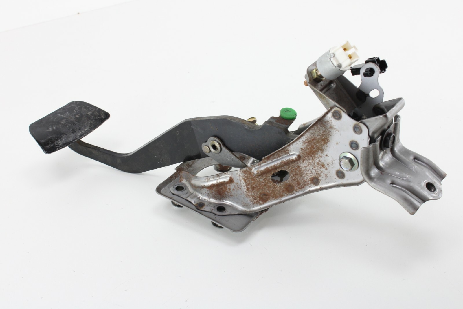 20042009 LEXUS RX 350 330 400H BRAKE PEDAL OEM eBay