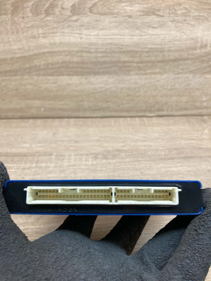 89990 47050 232500 5213 Denso Toyota Prius Smart Key Module Control Unit - Image 4 of 4