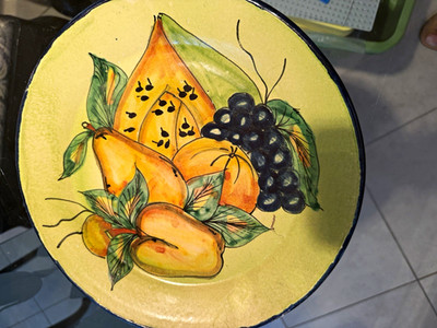 Hand Painted Ceramic Decorative Plate Fruit Pattern Round Glossy Beige Orange