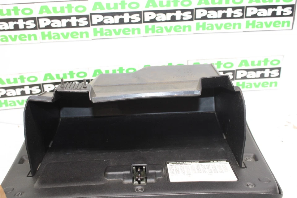 02-05 Trailblazer Envoy - Conjunto de pestillo de puerta y manija de guantera negra sin llave Foto 2 de 3