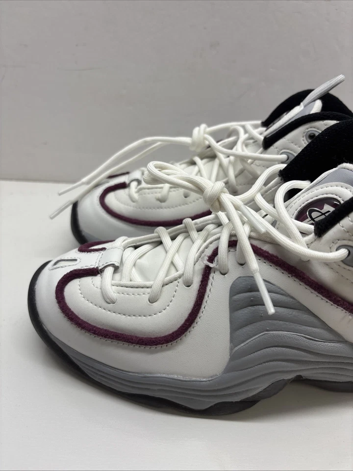 Nike Mujer Air Max Penny 2 DV1163-100 Palo de Rosa/Blanco/Gris Lobo Talla 8 US Mujer Foto 2 de 4