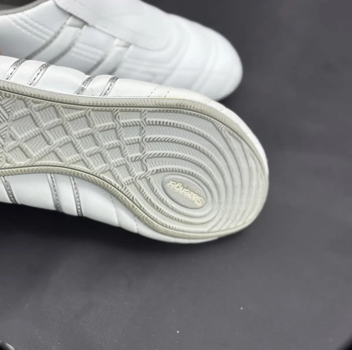 Slazenger Ash Strap Womens Trainers UK 3 White Silver Hoop & Loop Casual Shoes image 7