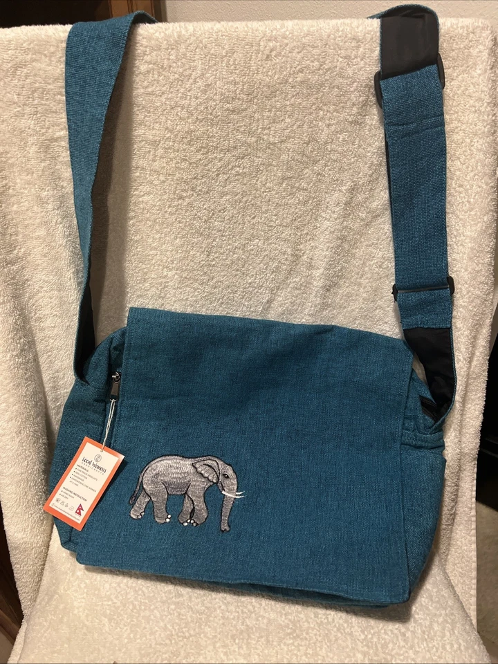 Computer Shoulder Sleeve With Pockets - Image 1 of 4