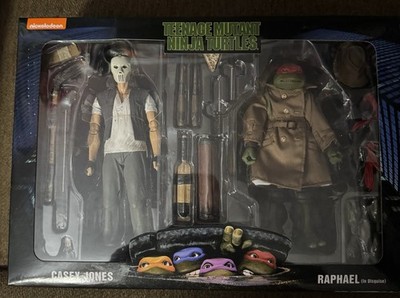 NECA Teenage Mutant Ninja Turtles: TMNT Casey Jones & Raphael (Disguise) Figures