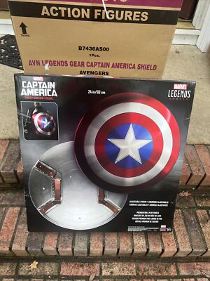 HASBRO Marvel Legends Captain America Shield Model : B7436 NEW