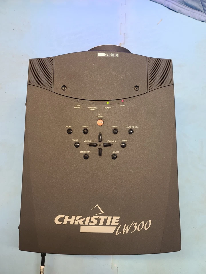 Christie LW300 Conference Room Projector 3,000 LUMENS + Power Cord - Image 2 of 4