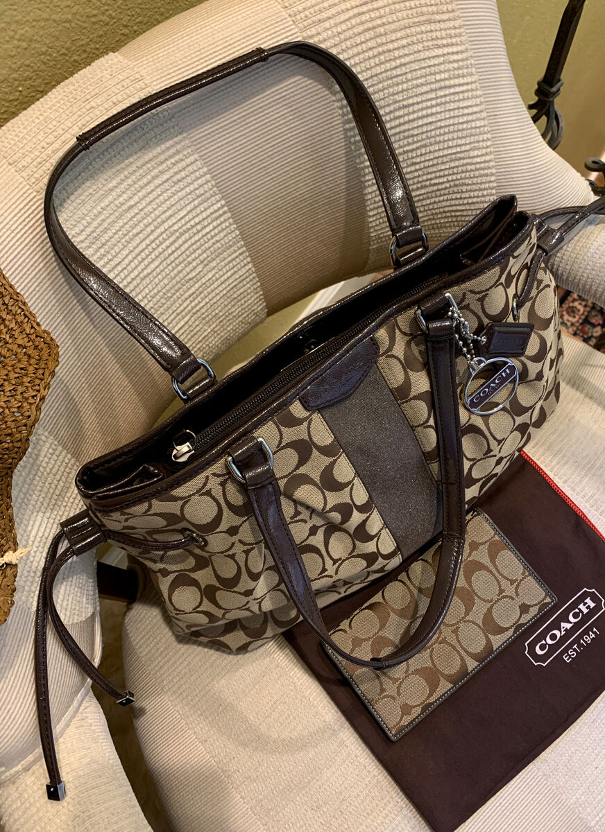 Coach Est.1941 Signature Brown Carryall Satchel W/Chkbook Coach Est.1941 Signature Brown Carryall Satchel W/Chkbook