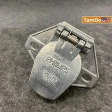 (Lot of 2) Philips 15-720 Socket, 7Way 2 Hole with Split Pins Prise