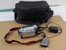 JVC GR-DVL522u Digital Video Camera mini DV and SD capable NEEDS BATTERIES