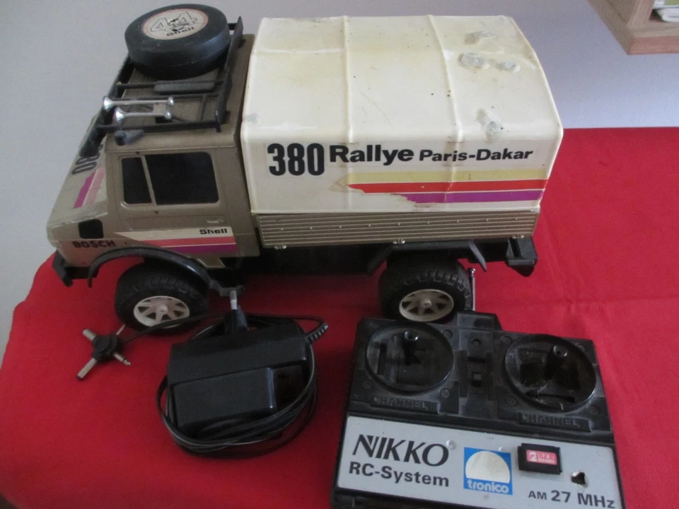 Mercedes Ralley Unimog 380 Ferngesteuert Alt Auto RC Vintage Nikko Tronico 1982 - Bild 2 von 4
