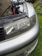 Feu avant (phare) Seat LEON