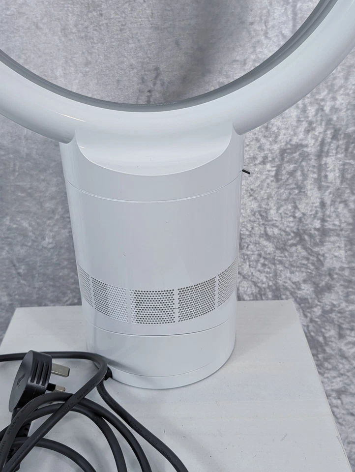 Dyson AM06 Air Multiplier Tischventilator weiß silber 30 cm getestet funktioniert ohne Fernbedienung - Bild 4 von 4