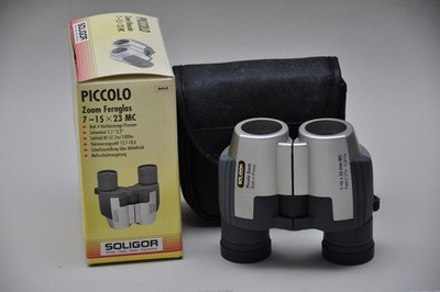 Zoom Binocular