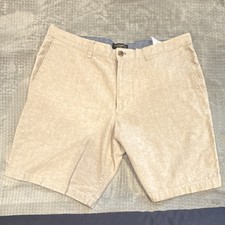 Banana Republic Aiden Men's Beige Chino Shorts Flat Front Button Closure