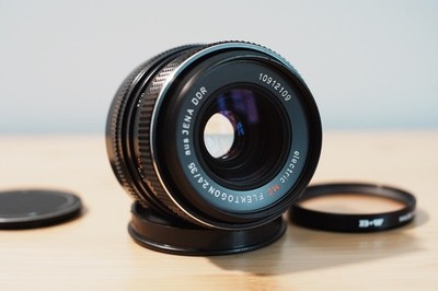 【 MINT】 Carl Zeiss Jena DDR MC Flektogon 35mm F2.4 Lens for M42 Mount from USA