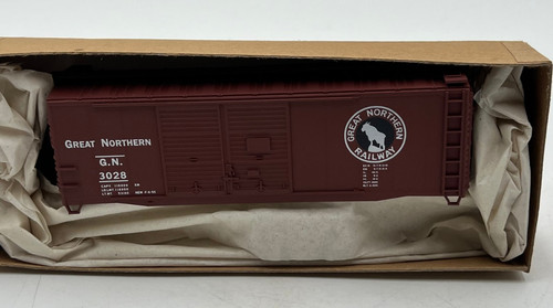 Accurail 3602 Escala HO Great Northern 40' Doble Puerta Acero Boxcar Kit - GN 3028 | Zustand: New