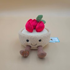 Jellycat Amuseables Fluerette Tarte Aux Fraises - AUTHENTIC - NEW WITH TAGS