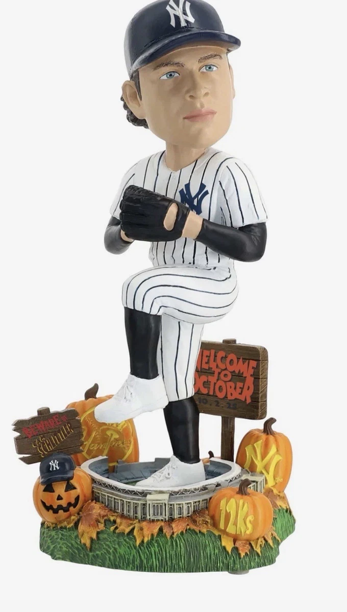 25+ New York Yankees Bobblehead Sports Fan Apparel & Souvenirs for