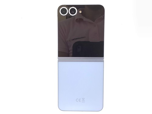 SMARTPHONE SAMSUNG GALAXY Z FLIP 6 12GB 256GB LIBRE 19454734 - Imagen 3 de 5