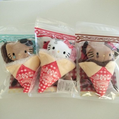 Marion Crepe Hello Kitty Plüsch Charm 3er Set Strawberry Lawson Exclusive