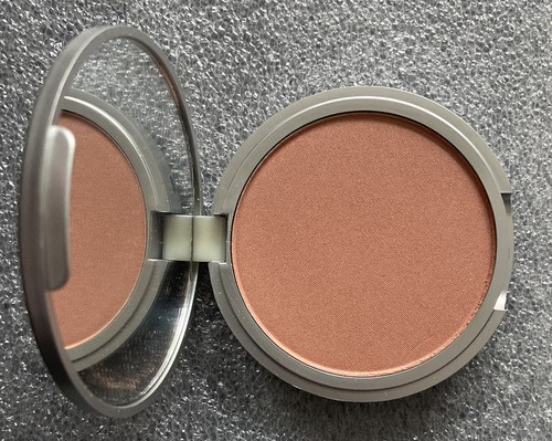 The Balm Cindy-Lou Manizer - BNIB - Picture 5 of 6