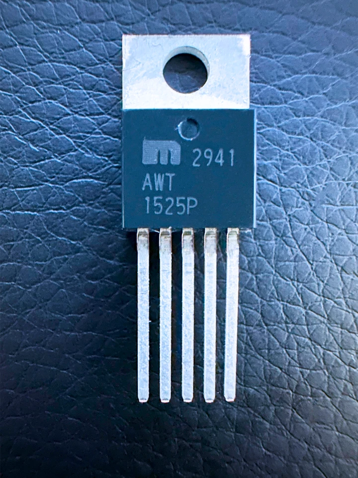 5X MIC2941AWT Micrel / Microchip 1.25A Low Drop Adjustable Regulator 26V LM2941 - Image 4 of 4