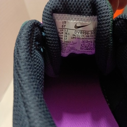 Nike Team Hustle D11 (GS) Size 6Y Multicolor Basketball Shoes Sneakers - Picture 6 of 8