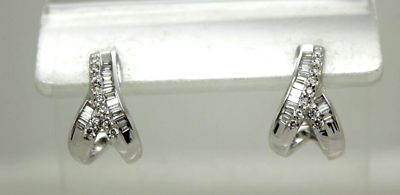 Signed JX 14k White Gold Baguette & Round Cut DIAMOND CRISS Signed JX 14k White Gold Baguette & Round Cut DIAMOND CRISS