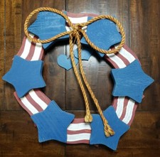 Wooden Patriotic Welcome Sign with American Flag Stars and Stripes 4th of July